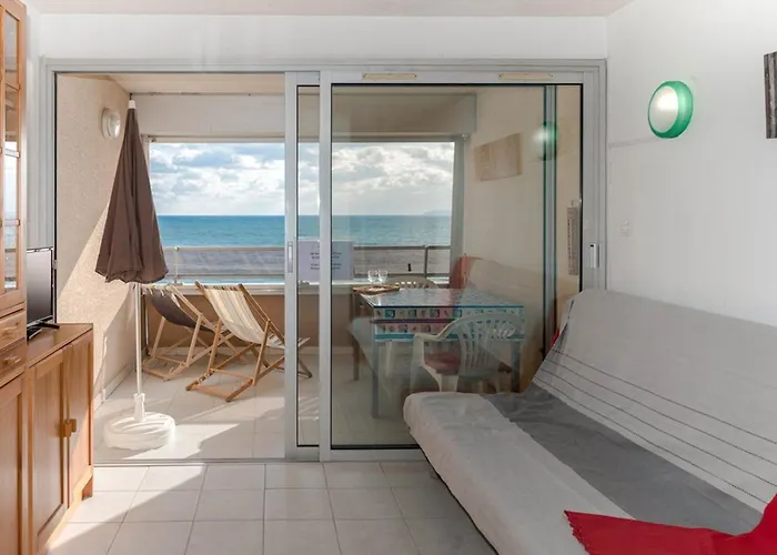 + Pour 4, Acces Plage, Parking, Au Lavandou - Fr-1-803-35 Apartment *